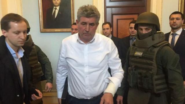 Скандального одеського суддю арештували просто в Раді 