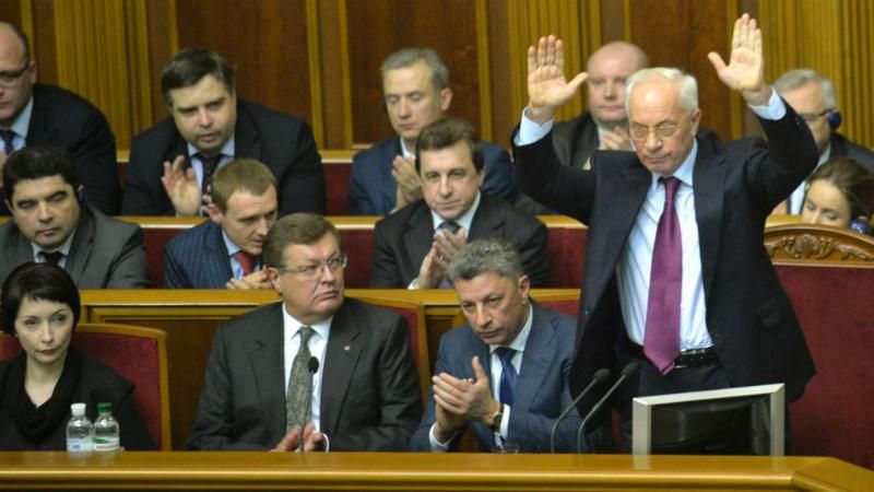 Куди втекли соратники Януковича: промовиста інфографіка Куди втекли соратники Януковича: промовиста інфографіка