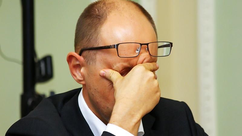 Политолог спрогнозировал, когда ждать отставки Яценюка