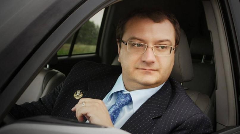 Появились фото подозреваемых в убийстве адвоката Грабовского