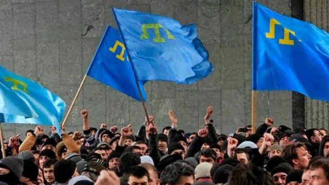 Люди в масках брутально затримали 35 кримських татар у Сімферополі