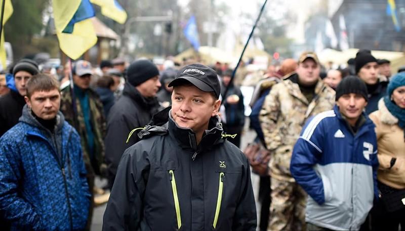 Ляшко зовет на протест против судьи, который освободил Иванющенко