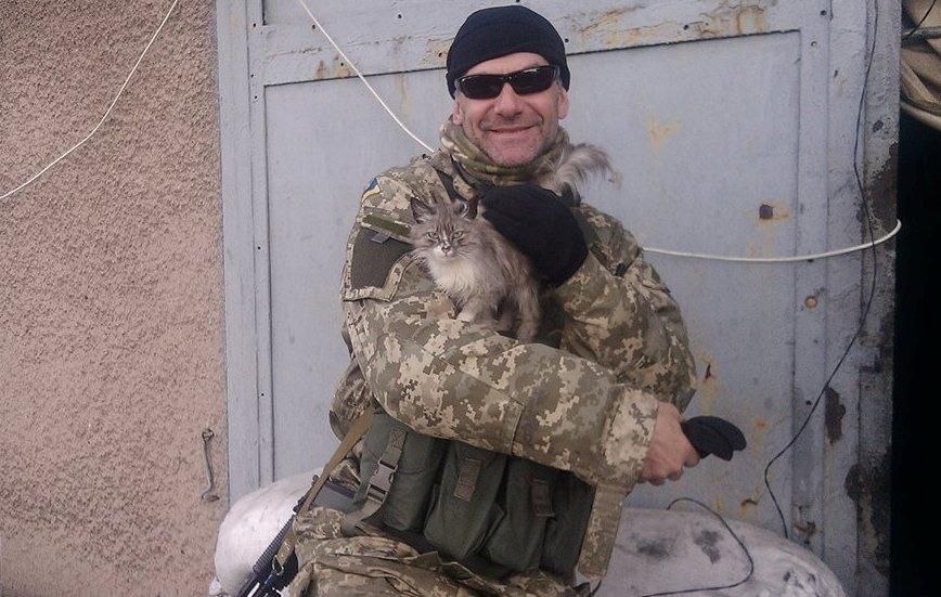 Большой и легендарный: В Киеве попрощались с бойцом "Годзиллой" Большой и легендарный: В Киеве попрощались с бойцом "Годзиллой"