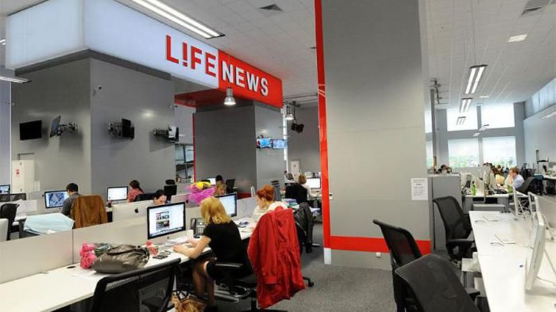 Російських пропагандистів з LifeNews видворили з Азербайджану