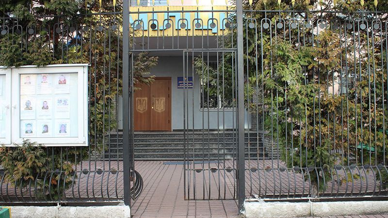 З-під носа київських поліцейських вкрали дві машини З-під носа київських поліцейських вкрали дві машини