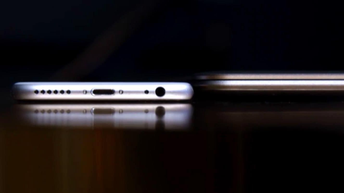 Facebook допоможе "бачити" фото незрячим користувачам. Найтонший у світі ноутбук Facebook допоможе "бачити" фото незрячим користувачам. Найтонший у світі ноутбук