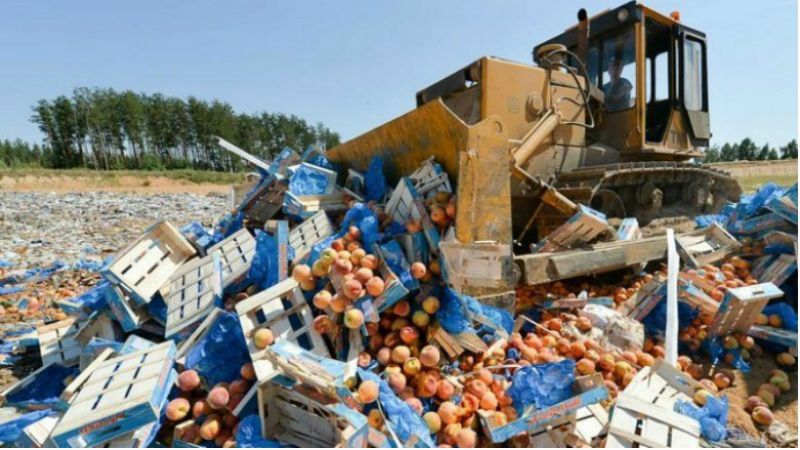 В окупованому Криму знищили дві тонни продуктів 