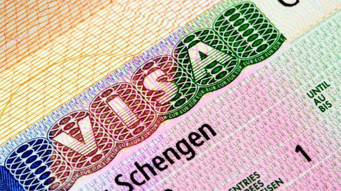 Нідерланди виступають за безвізовий режим з Україною, незважаючи на референдум Нідерланди виступають за безвізовий режим з Україною, незважаючи на референдум