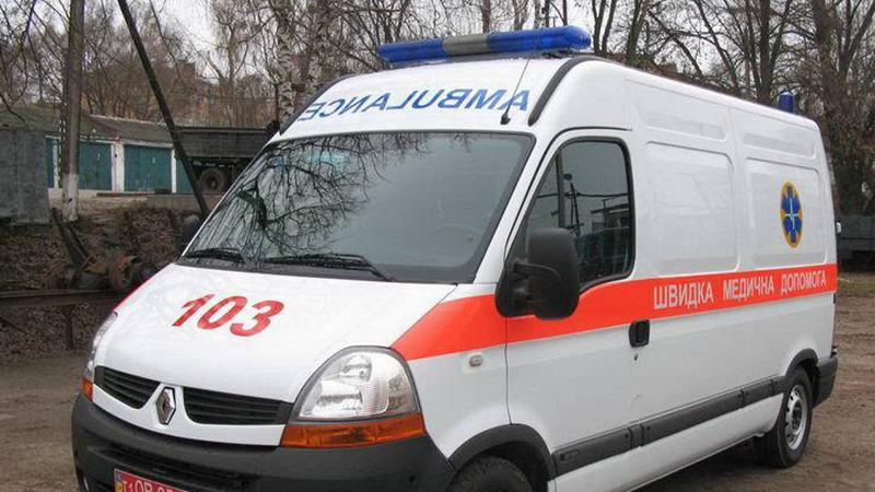 На Закарпатье людей засыпало землей, есть погибший