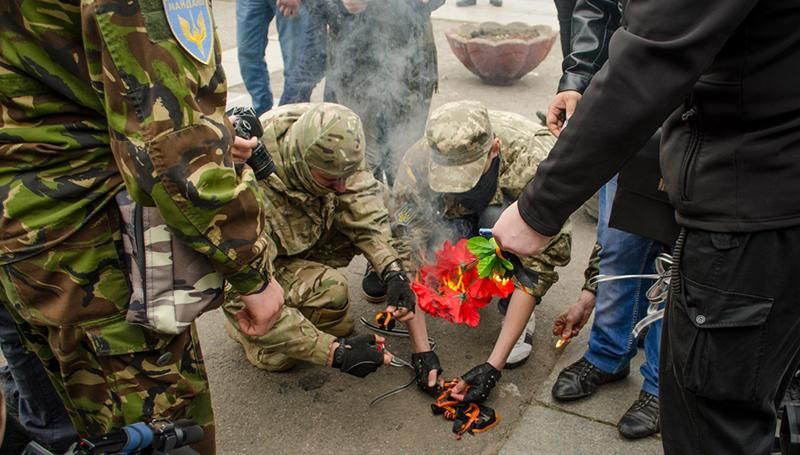 "Куликовці обіцяли не приносити колорадські стрічки": подробиці сутички в Одесі