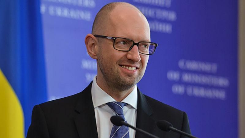 Обещания и сделанное: краткие итоги премьерства Яценюка Обещания и сделанное: краткие итоги премьерства Яценюка