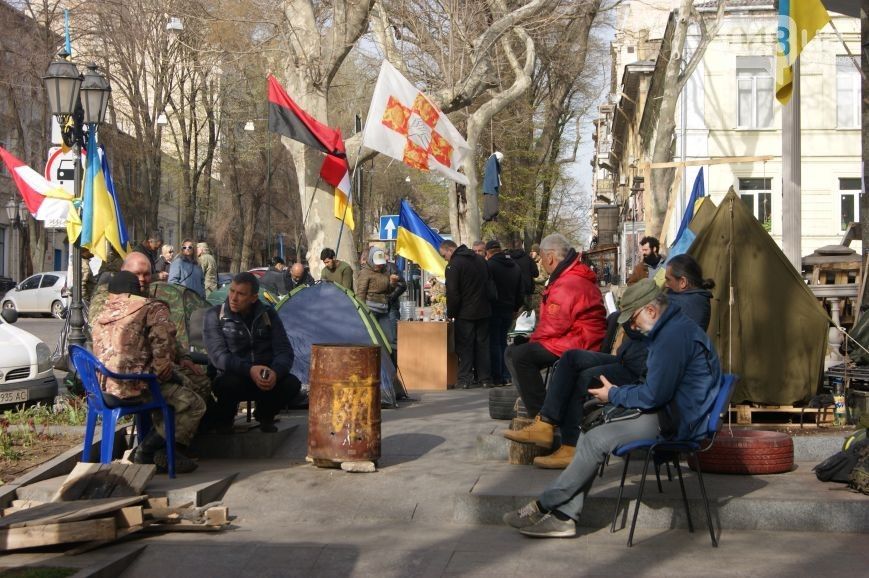Противостояние в Одессе. Почему дело не в Саакашвили, и чем это может закончиться