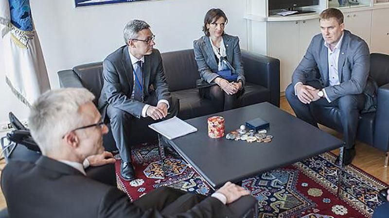 Українські поліцейські вперше увійдуть до складу Інтерполу Українські поліцейські вперше увійдуть до складу Інтерполу