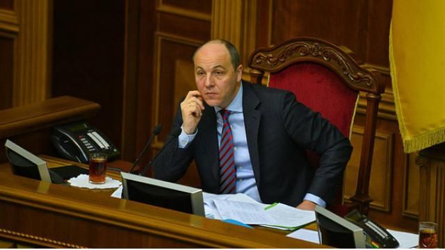 Коалиция поддержала спикером Рады Парубия Коалиция поддержала спикером Рады Парубия