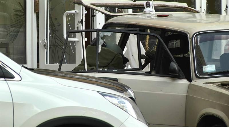 Авто підірвали у Києві: опубліковані фото Авто підірвали у Києві: опубліковані фото