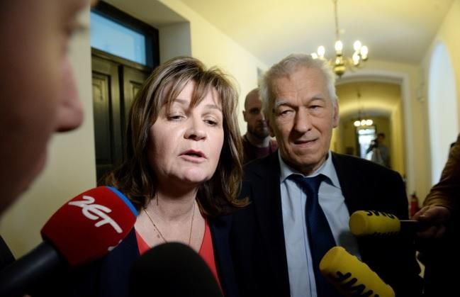 Борьба с кнопкодавством по-польски: за неперсональное голосование – изгнание Борьба с кнопкодавством по-польски: за неперсональное голосование – изгнание