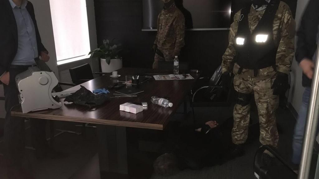 Правоохранители задержали мэра Вышгорода