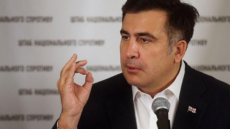 Коломойский требует у Порошенко уволить меня, — Саакашвили