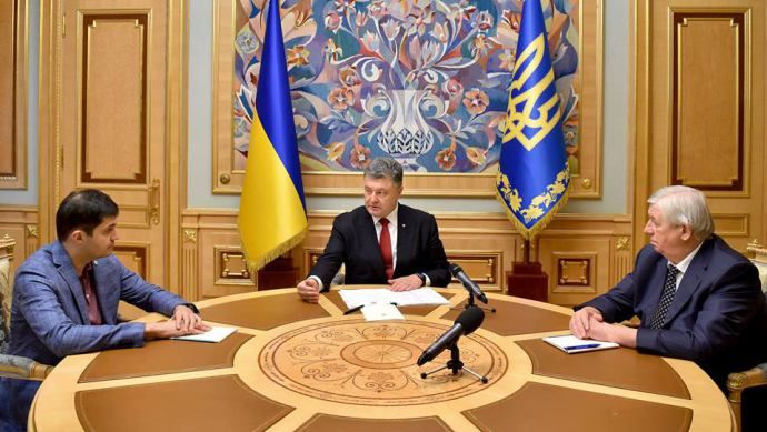 Сакварелидзе рассказал, почему Порошенко до конца держался за Шокина Сакварелидзе рассказал, почему Порошенко до конца держался за Шокина