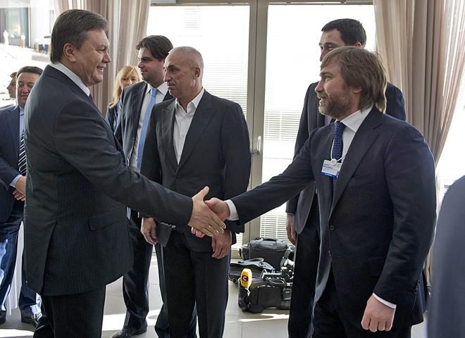 Президент начал рассмотрение петиции относительно гражданства Новинского Президент начал рассмотрение петиции относительно гражданства Новинского