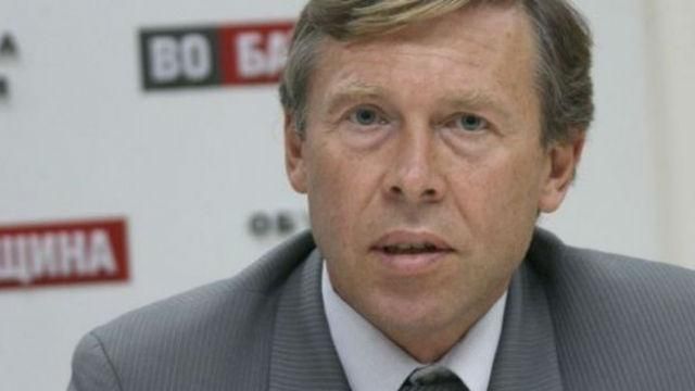 "Батькивщина" будет судиться с Гройсманом "Батькивщина" будет судиться с Гройсманом