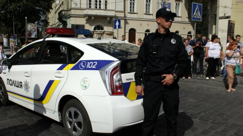 21 місто, 10 тисяч патрульних: як нова поліція крокує Україною (Інфографіка) 21 місто, 10 тисяч патрульних: як нова поліція крокує Україною (Інфографіка)