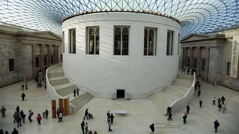 Два мільйони років історії людства в одному будинку: чим вражає Британський музей
