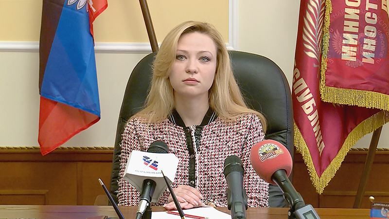 Главари "ДНР" уже намекают на возвращение в Украину, если им будет выгодно Главари "ДНР" уже намекают на возвращение в Украину, если им будет выгодно