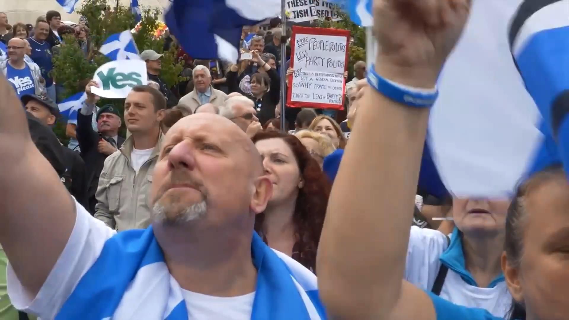 В Шотландии пригрозили независимостью, если Великобритания выйдет из ЕС В Шотландии пригрозили независимостью, если Великобритания выйдет из ЕС