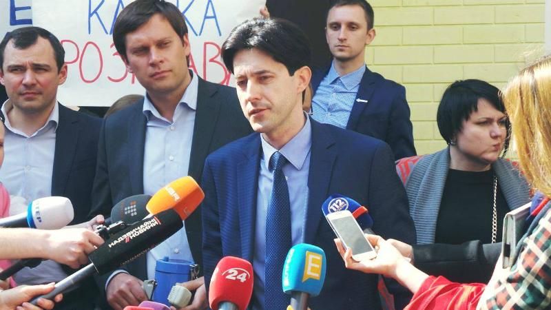 Вистава з Каськом продовжується: проти нього відкрили нове загадкове провадження Вистава з Каськом продовжується: проти нього відкрили нове загадкове провадження