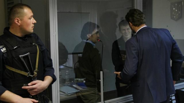 Вера Савченко пришла на суд над ГРУшниками: сказала, что думает об обмене сестры