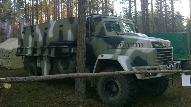 Нацгвардія увійшла в "бурштинову республіку": опубліковані фото Нацгвардія увійшла в "бурштинову республіку": опубліковані фото