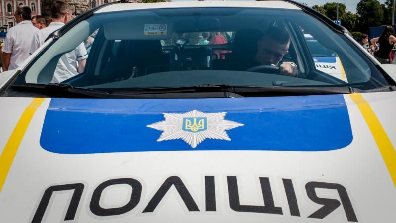 Пьяный патрульный попал в аварию Пьяный патрульный попал в аварию