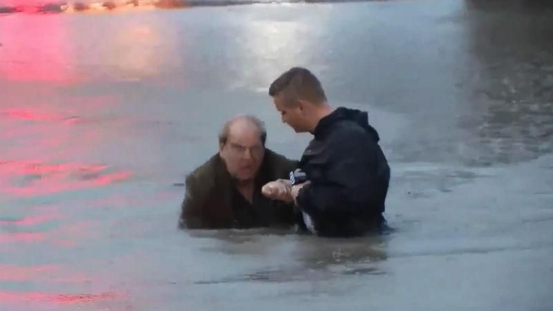 Журналист спас жизнь человека во время прямого эфира Журналист спас жизнь человека во время прямого эфира