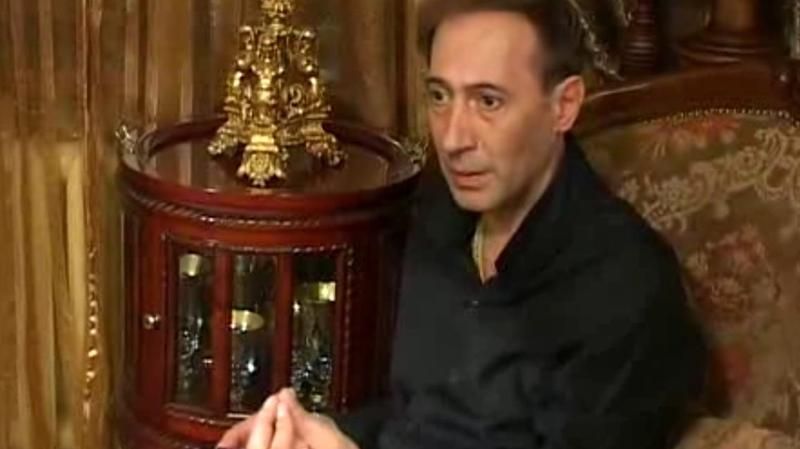 Полиция задержала одного из подозреваемых в убийстве известного адвоката Полиция задержала одного из подозреваемых в убийстве известного адвоката