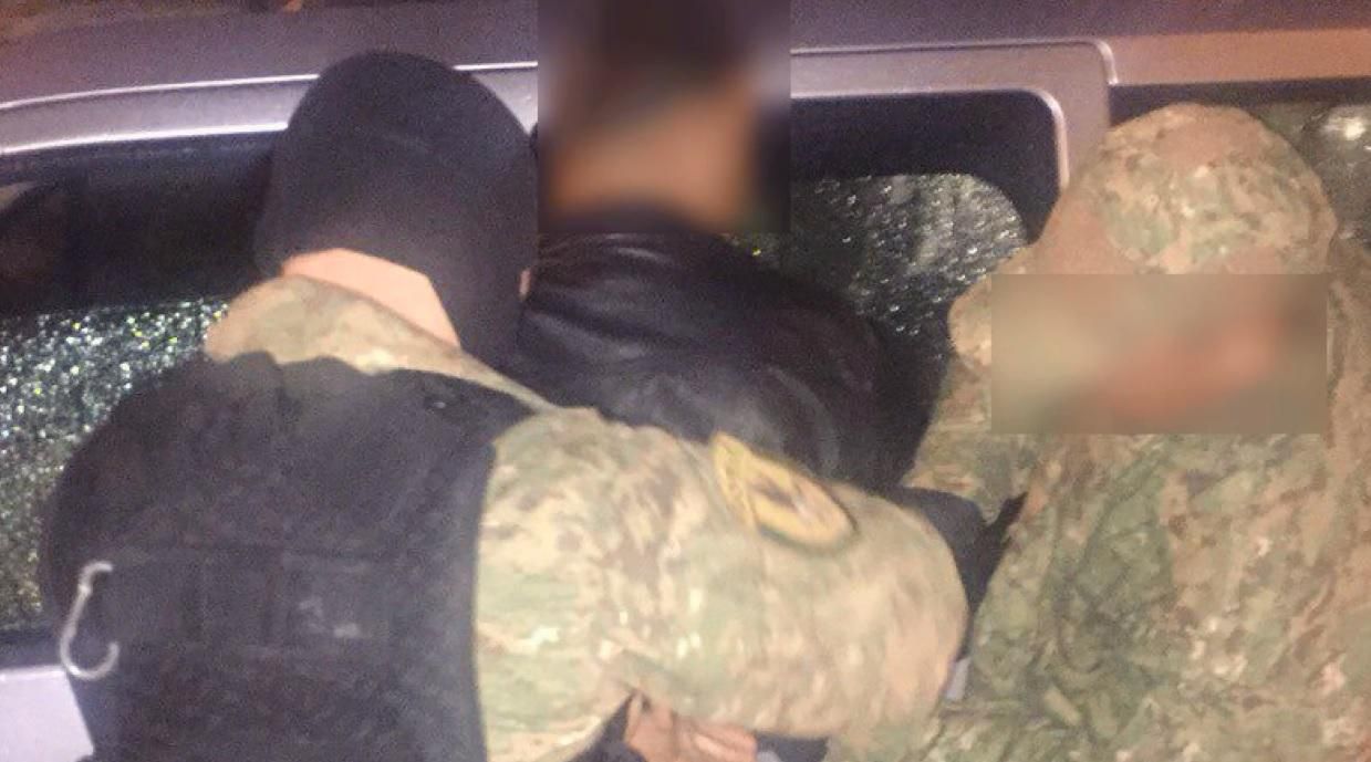 Военного могут посадить на 10 лет за взятку Военного могут посадить на 10 лет за взятку