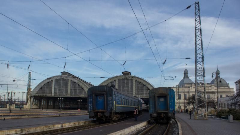 Из-за жалоб на сервис из "Укрзализныци" уволили скандального руководителя Из-за жалоб на сервис из "Укрзализныци" уволили скандального руководителя