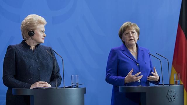 Меркель закликала захистити від Росії ще одного її сусіда 