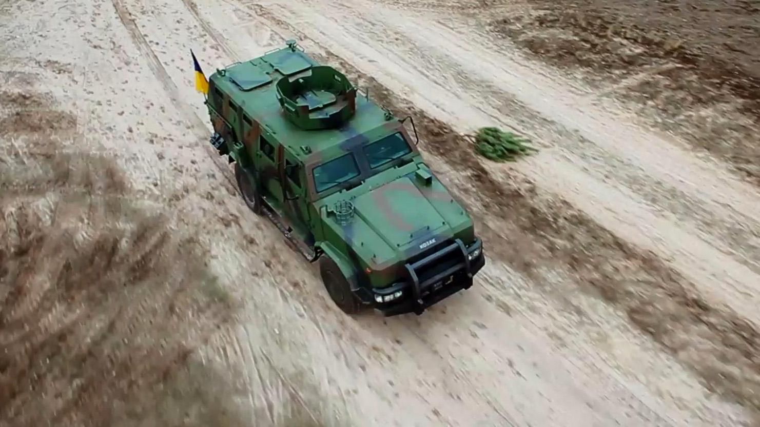 Як підривали та обстрілювали український броньовик на тестуваннях Як підривали та обстрілювали український броньовик на тестуваннях