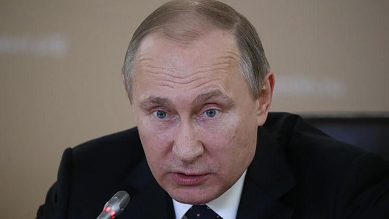 Путін боїться армії та ФСБ, — політолог