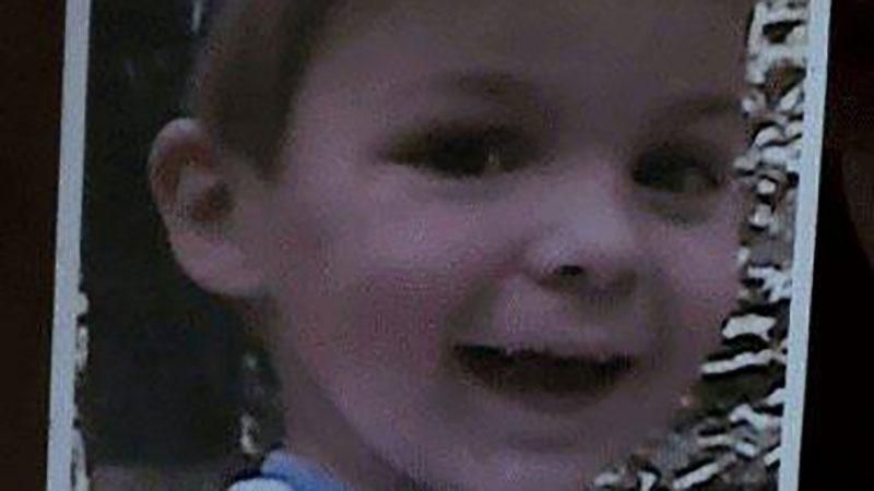 Чотирирічний хлопчик, якого переїхав Lexus, помер у реанімації