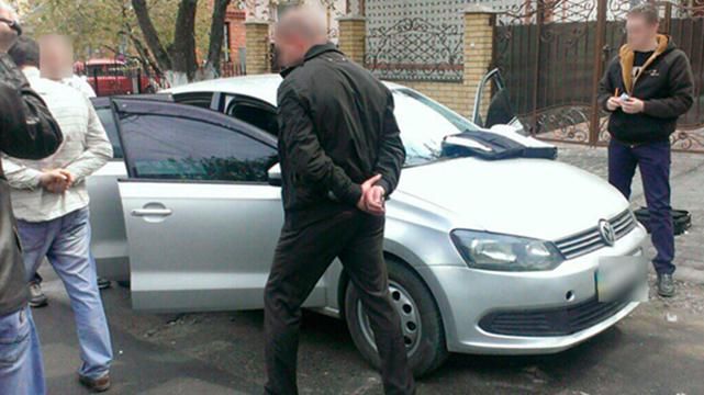 Ще один високопоставлений поліцейський "погорів" на хабарі Ще один високопоставлений поліцейський "погорів" на хабарі