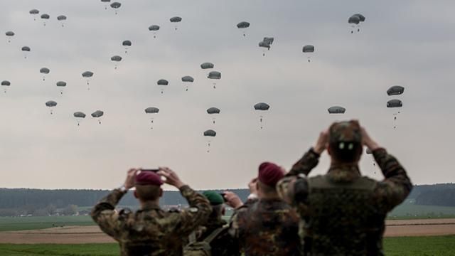 США готовы потратить за год 3 миллиарда на сдерживание России США готовы потратить за год 3 миллиарда на сдерживание России