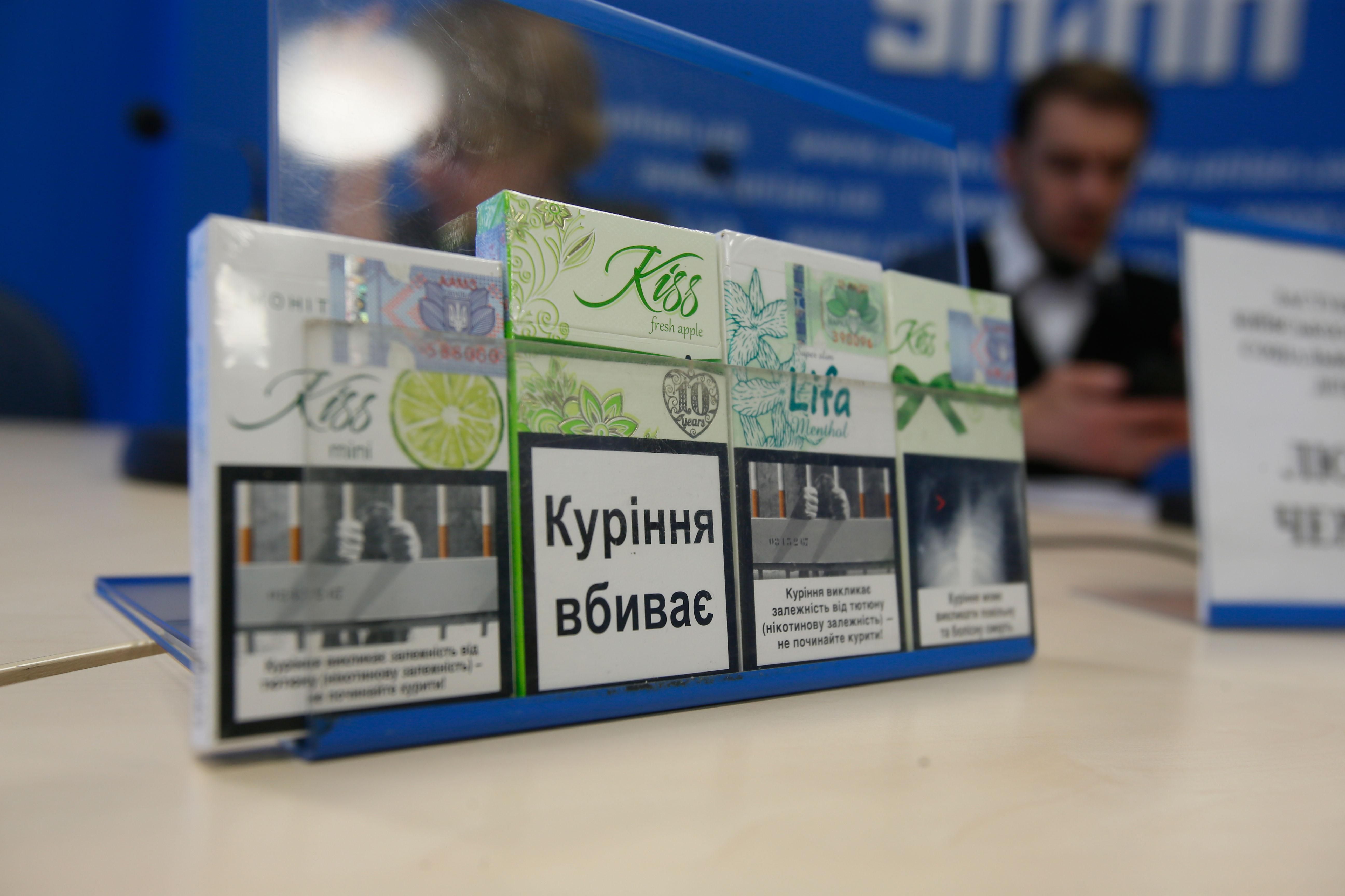 Депутати хочуть заборонити продаж сигарет з смаковими добавками