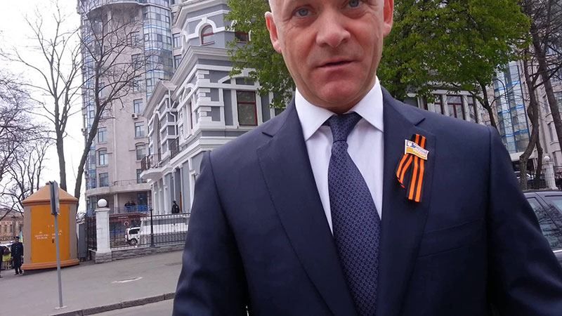 Труханов вилетів за кордон, — Боровик Труханов вилетів за кордон, — Боровик