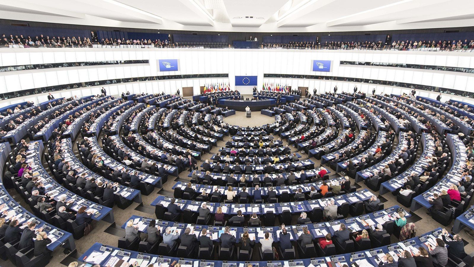 Европарламенту нужно три месяца, чтобы подготовиться к отмене виз для украинцев