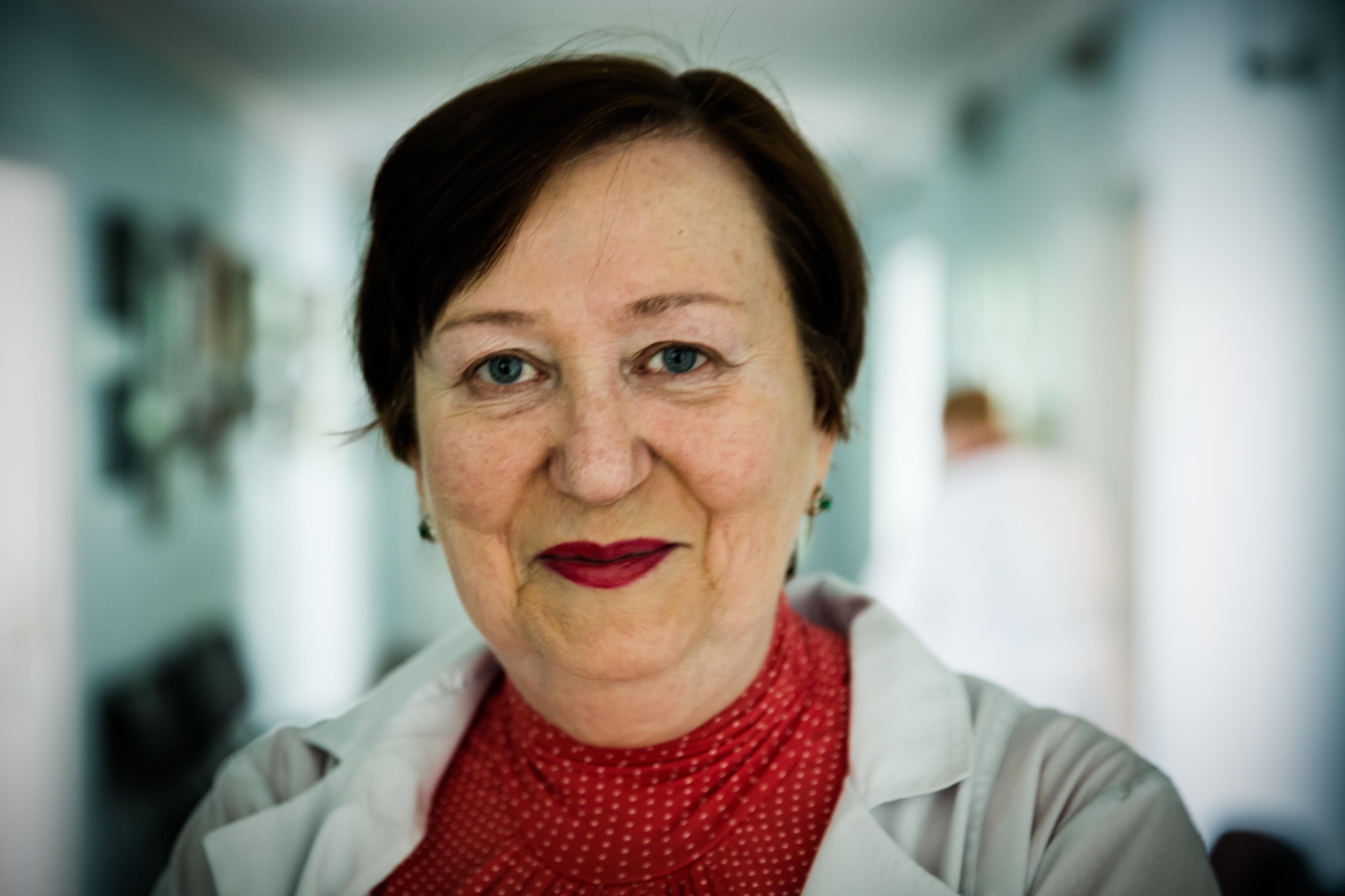 Врач, спасавшая ликвидаторов – о радиационных ожогах и "серых пиджачках" Врач, спасавшая ликвидаторов – о радиационных ожогах и "серых пиджачках"