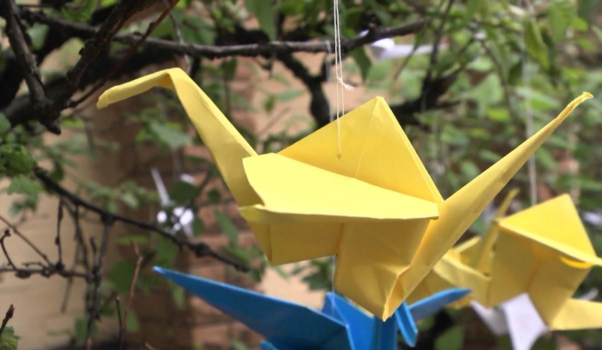 До роковин Чорнобиля Японія віддала Україні унікальний символ До роковин Чорнобиля Японія віддала Україні унікальний символ