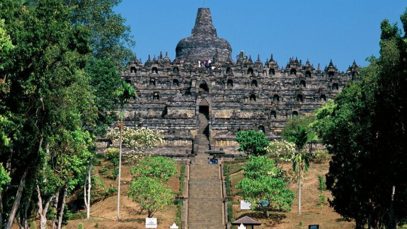 Відтепер українці можуть потрапити без віз у ще одну екзотичну країну Відтепер українці можуть потрапити без віз у ще одну екзотичну країну