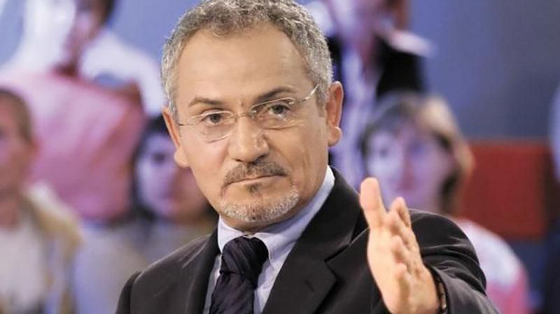 Шустеру тимчасово повернули дозвіл на роботу в Україні Шустеру тимчасово повернули дозвіл на роботу в Україні